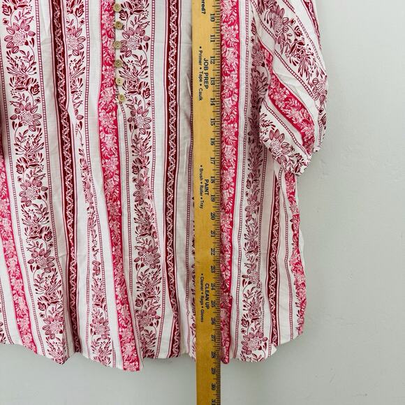 Unixseque Pink And White Floral V Neck Blouse Women’s Size 2XL - Picture 4 of 6